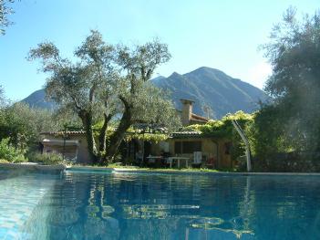 B&B Abricot Breil sur Roya, French Riviera South France - click to enlarge